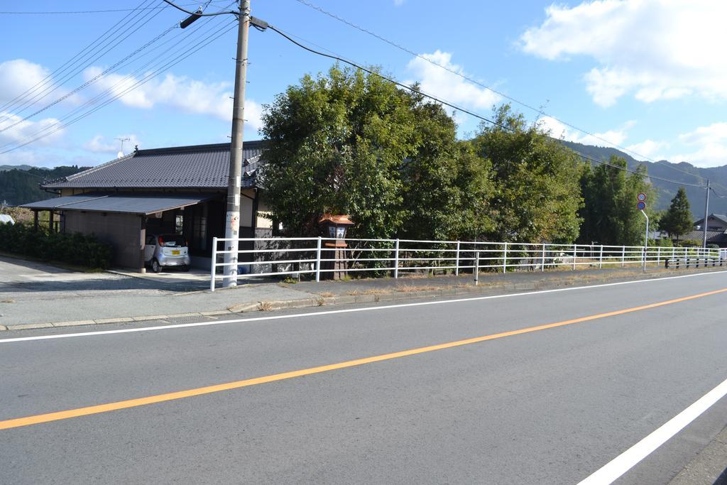 Guest House Makotoge Асо Екстериор снимка